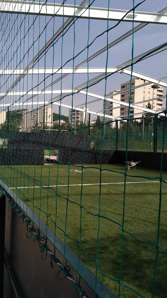 Nets for protection of  external sports grounds